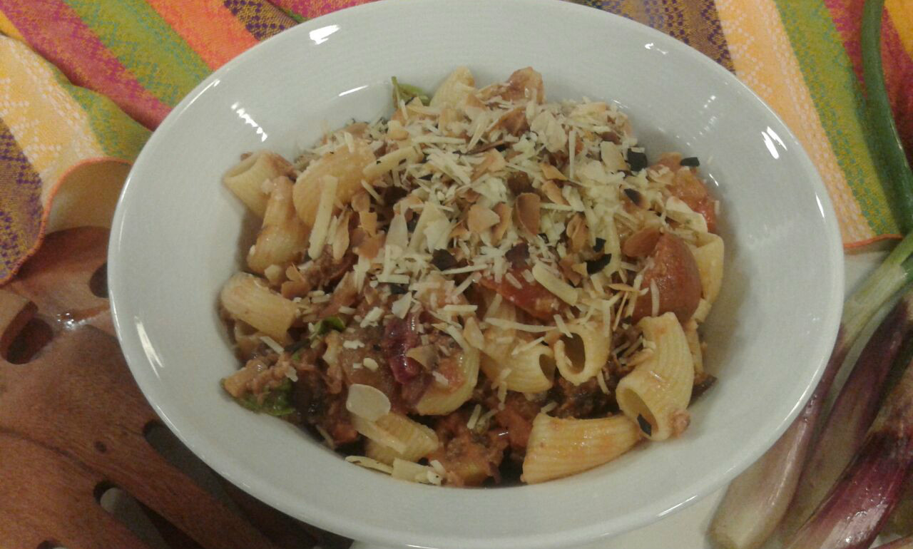 Pasta corta Adria con atún