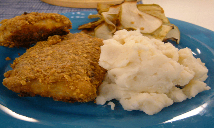 Bifes de pescado fresco a la CRISPY con manzanas