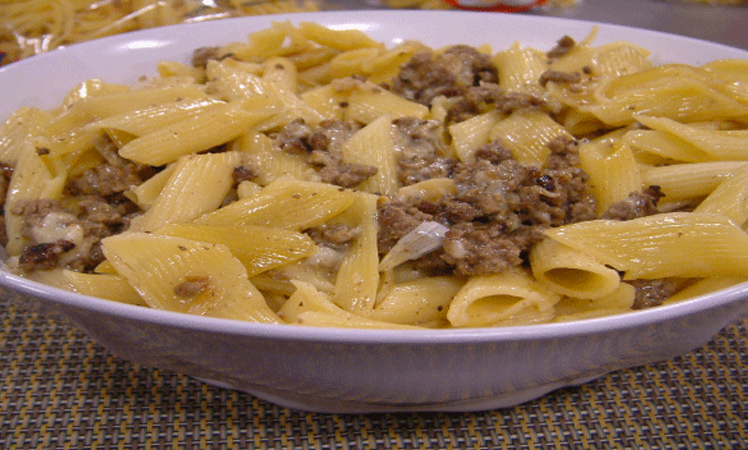 Macarrones ADRIA con salsa de crema de vodka