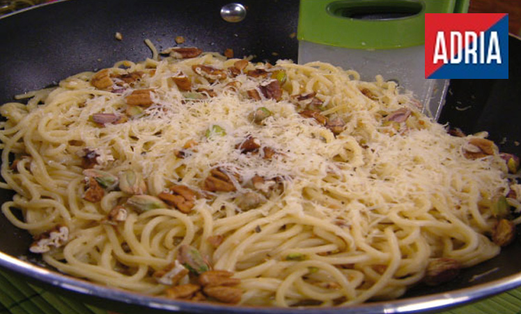 Pasta ADRIA con frutos secos